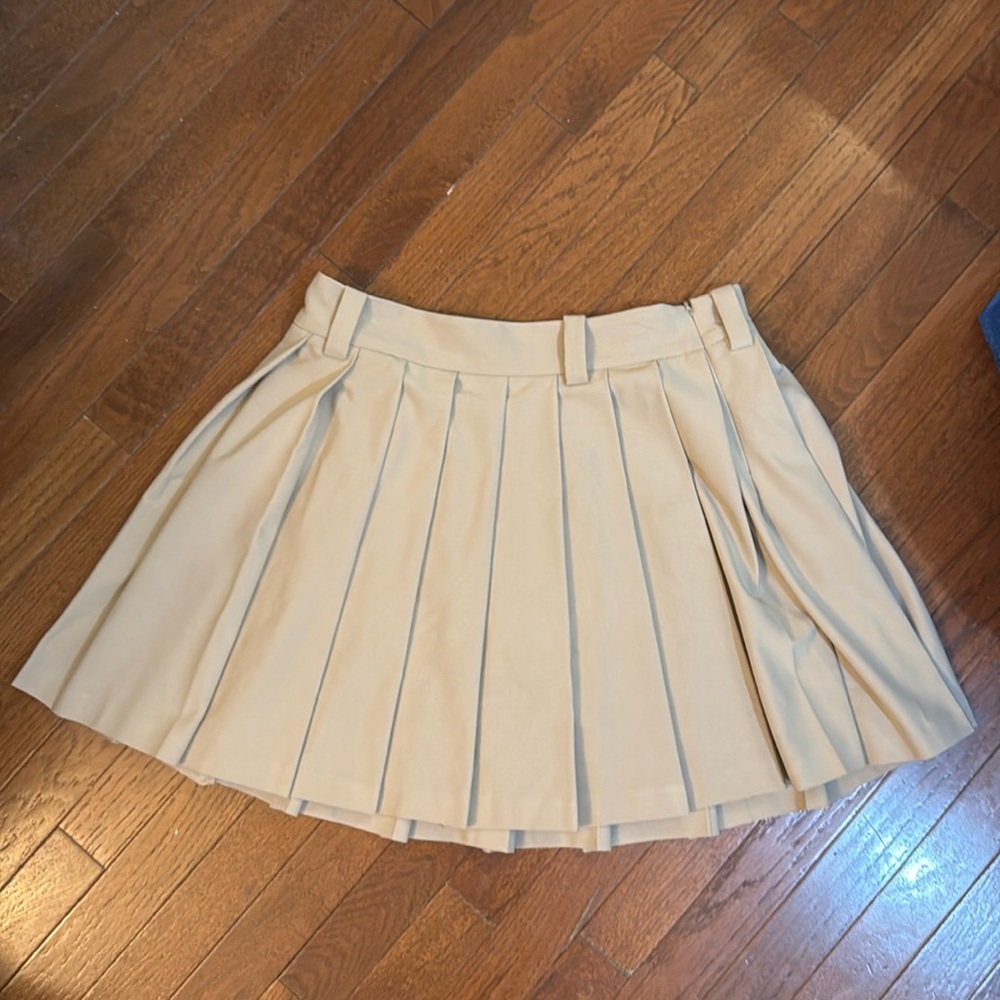 Aritzia Sunday best Baiege tennis skirt - size 10